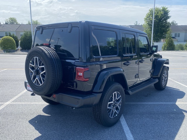 new 2025 Jeep Wrangler car, priced at $47,407
