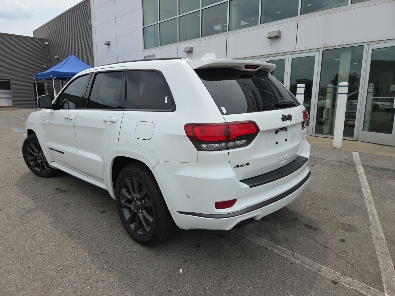 used 2019 Jeep Grand Cherokee car, priced at $19,800