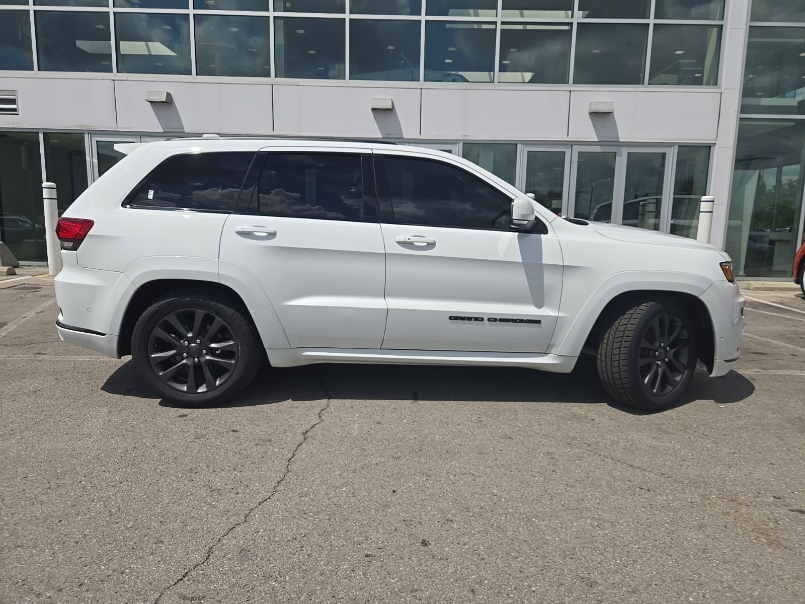 used 2019 Jeep Grand Cherokee car, priced at $19,800