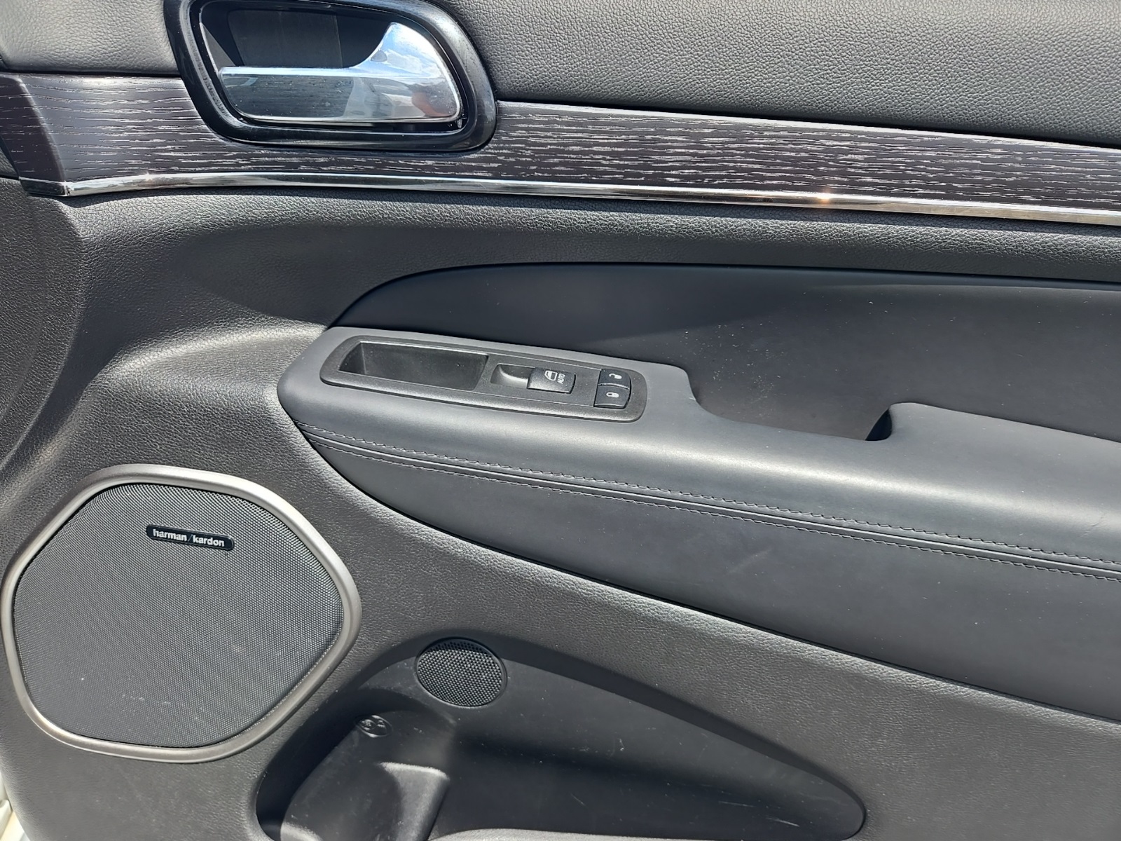 used 2019 Jeep Grand Cherokee car, priced at $19,800