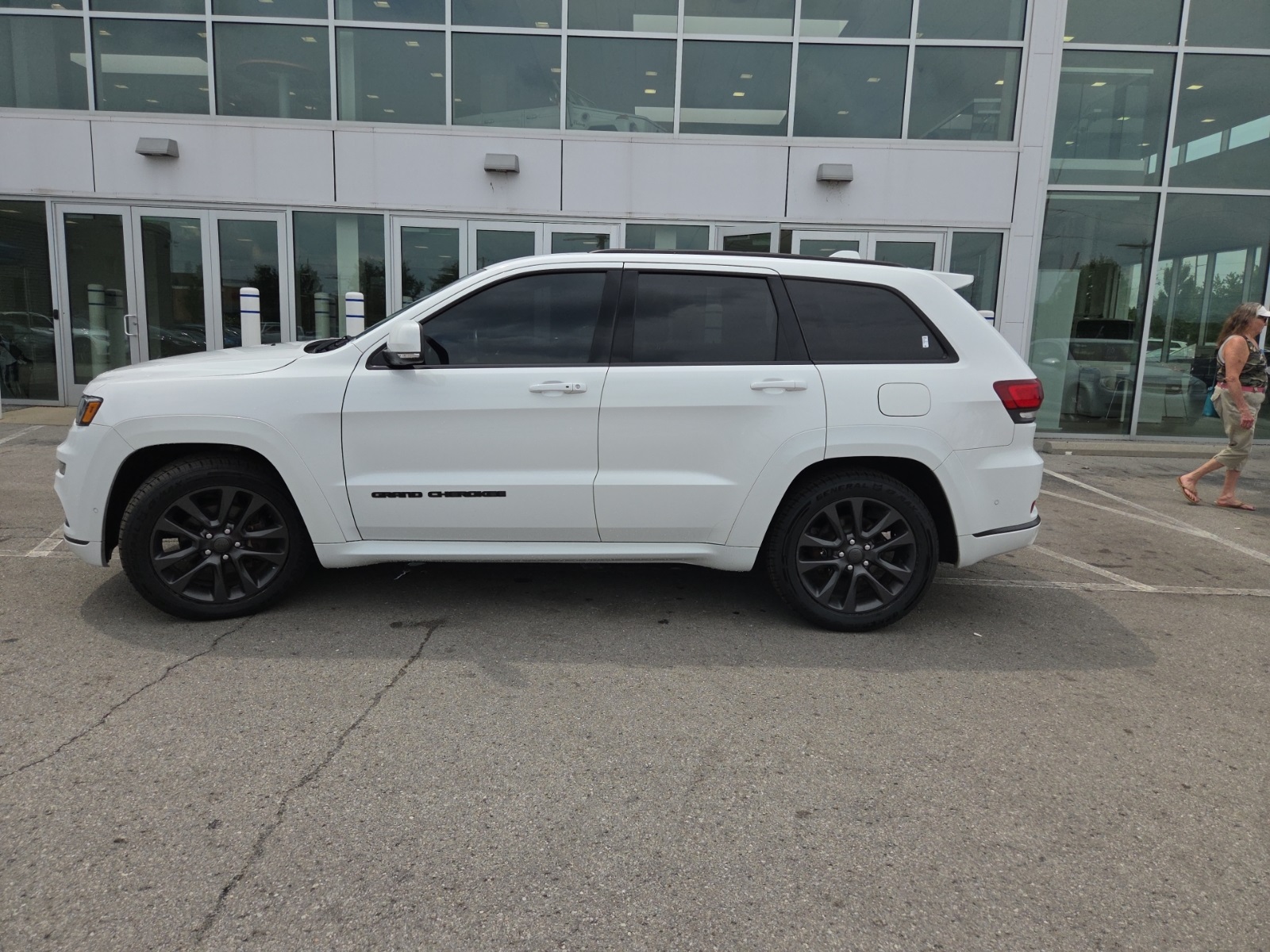 used 2019 Jeep Grand Cherokee car, priced at $19,800