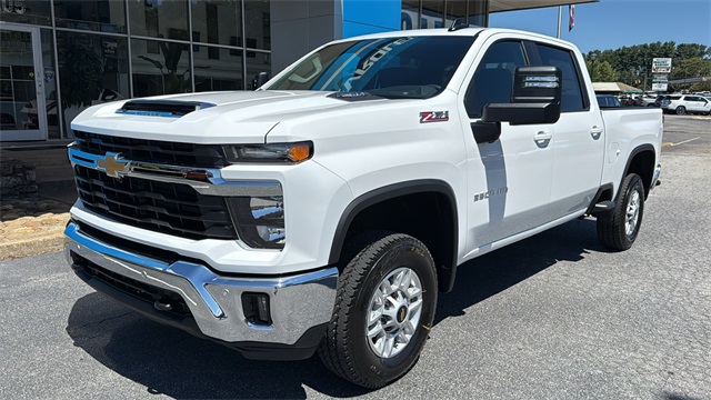 new 2025 Chevrolet Silverado 2500HD car, priced at $63,045