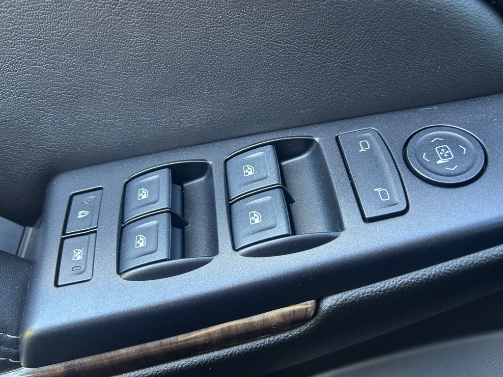 used 2019 Chevrolet Suburban car, priced at $21,742