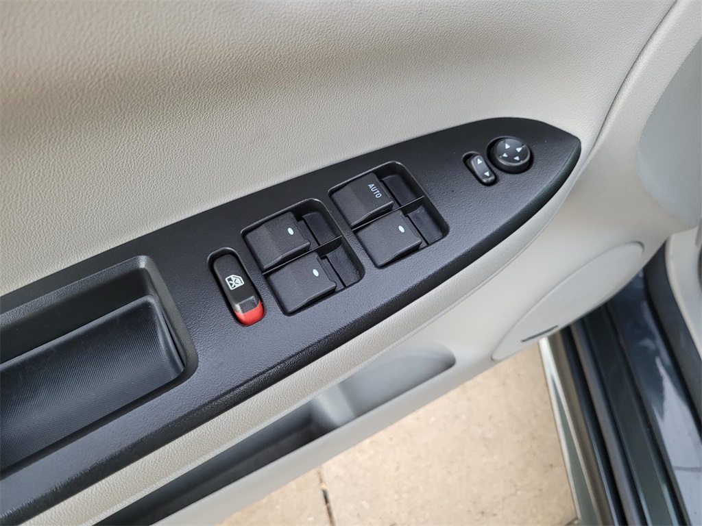 used 2013 Chevrolet Impala car, priced at $9,450