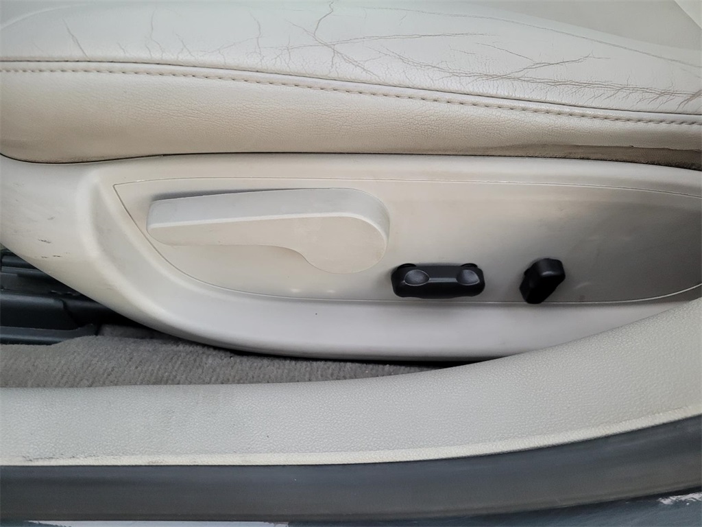 used 2013 Chevrolet Impala car, priced at $9,450