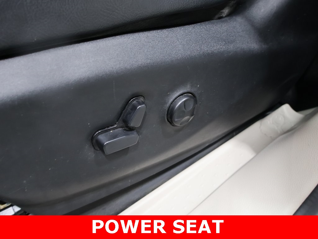 used 2017 Chrysler Pacifica car, priced at $11,500