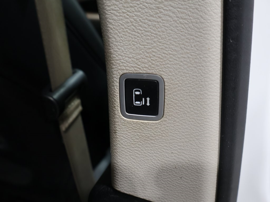 used 2017 Chrysler Pacifica car, priced at $11,500
