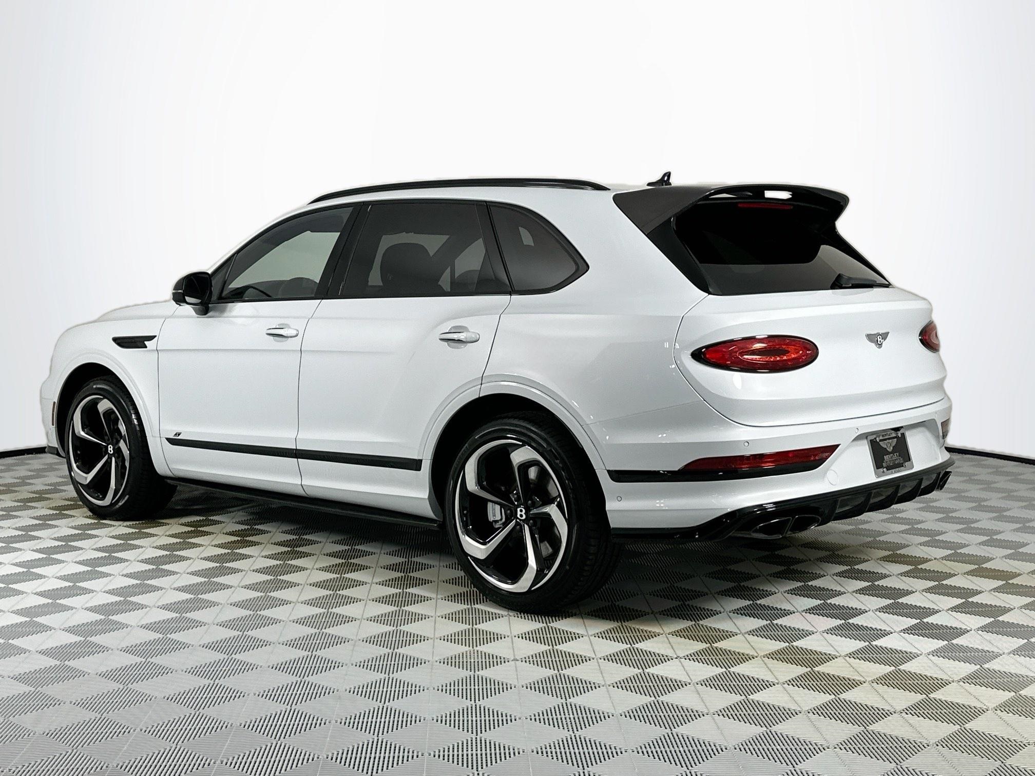 new 2025 Bentley Bentayga car