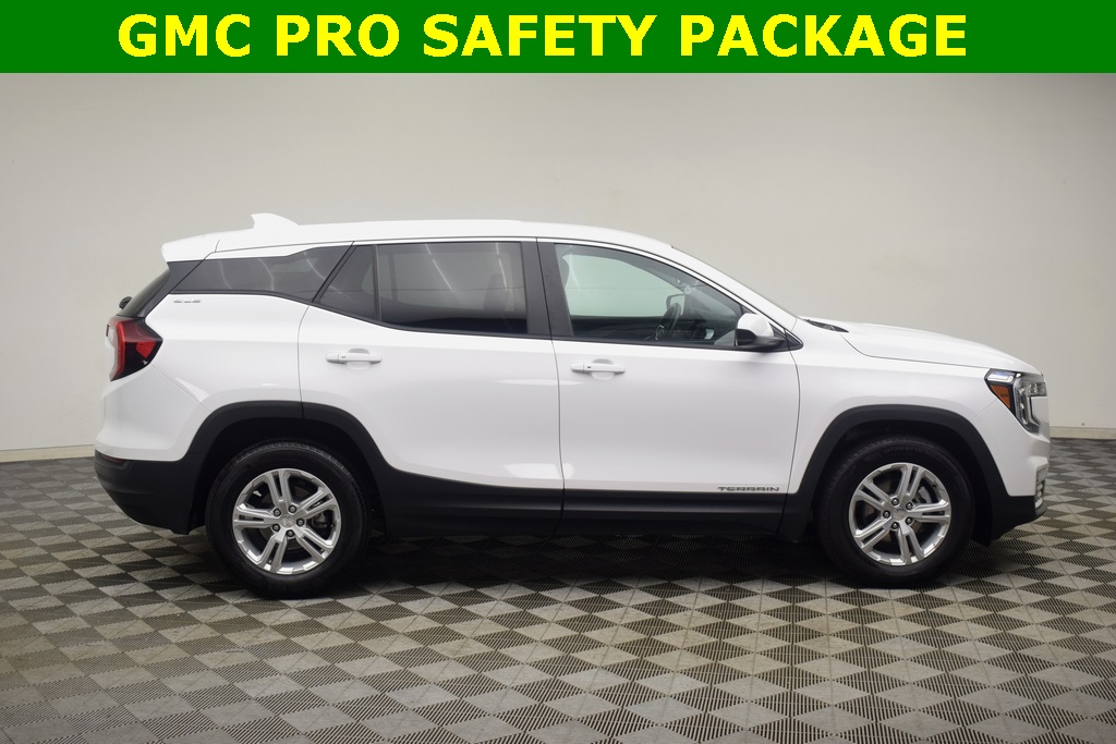 used 2024 GMC Terrain car, priced at $21,200