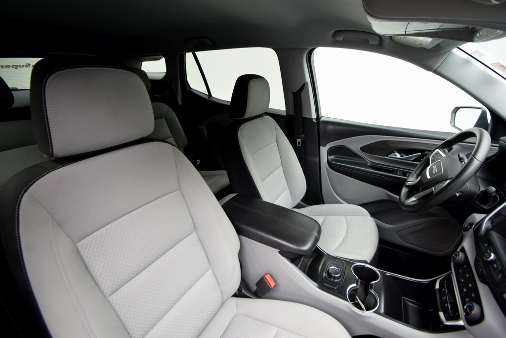used 2024 GMC Terrain car, priced at $21,200