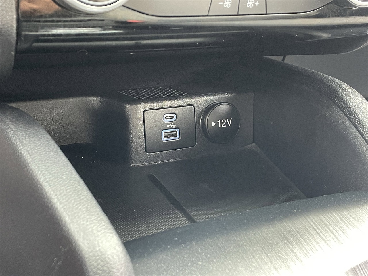 used 2022 Ford Escape Hybrid car, priced at $15,997