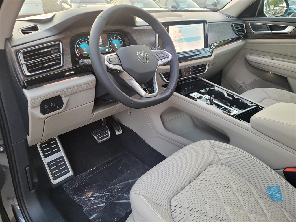 new 2025 Volkswagen Atlas car, priced at $50,002