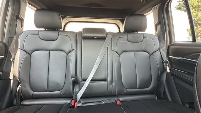 new 2025 Jeep Grand Cherokee car, priced at $47,453
