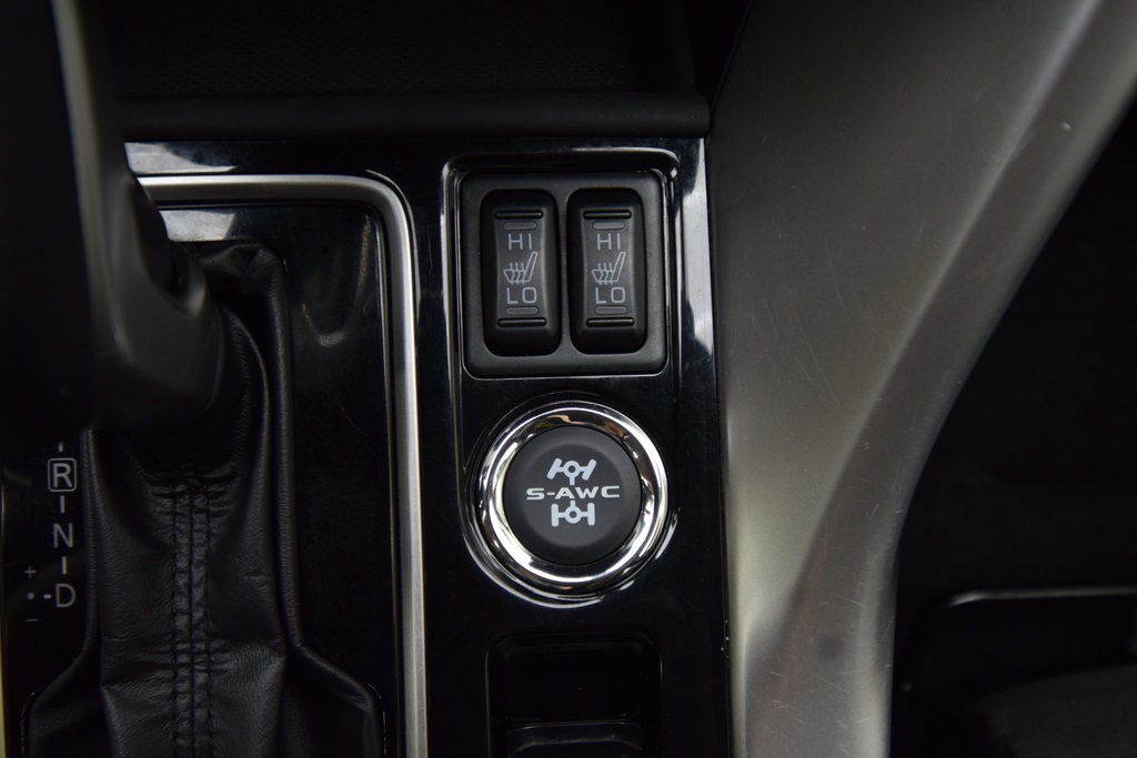 used 2024 Mitsubishi Eclipse Cross car, priced at $19,700
