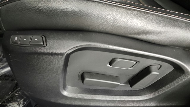 used 2023 Mazda CX-5 car, priced at $25,997