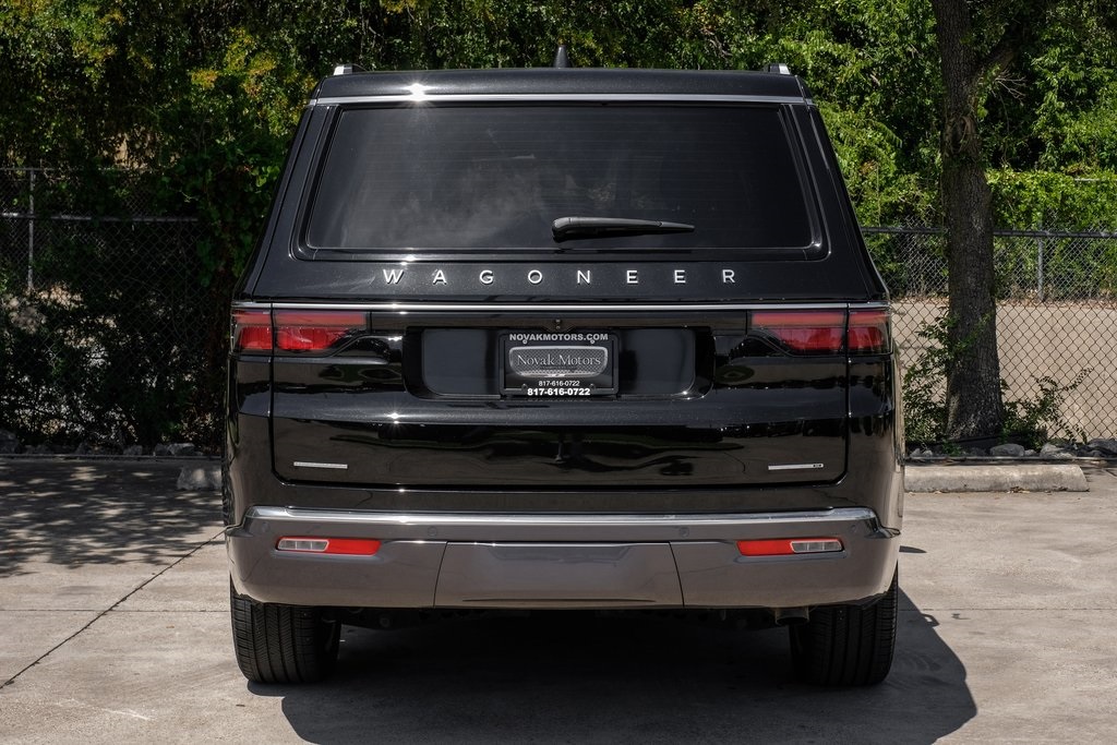 used 2022 Jeep Wagoneer car, priced at $46,175
