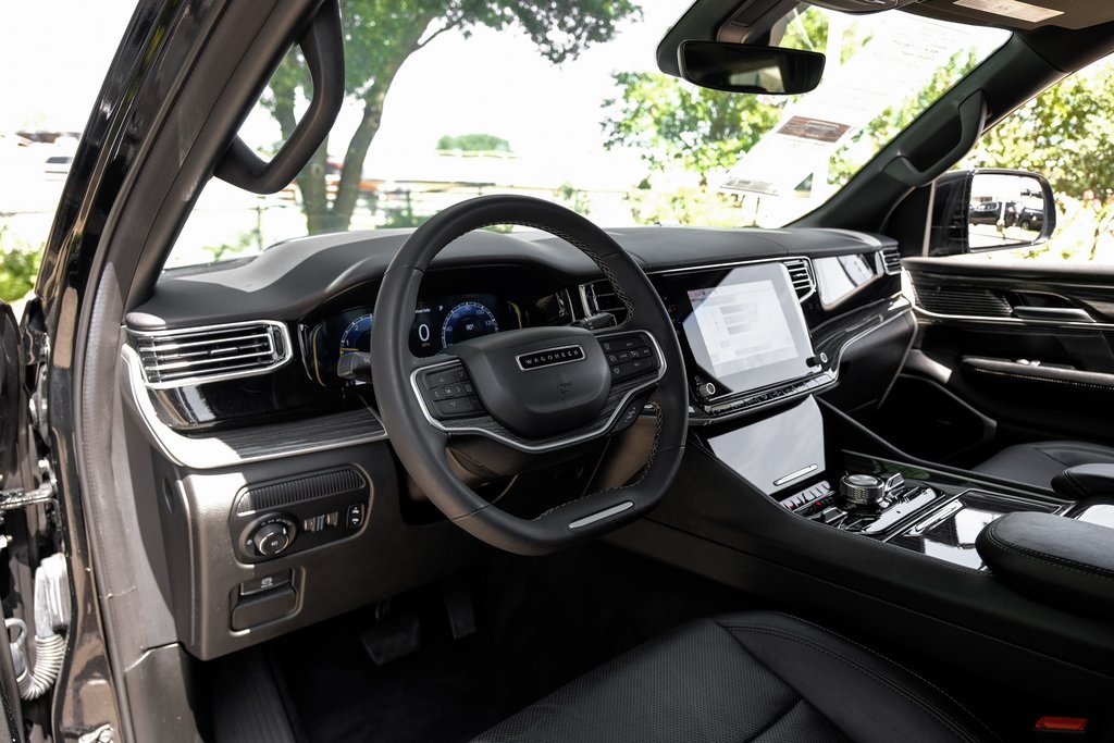 used 2022 Jeep Wagoneer car, priced at $46,175
