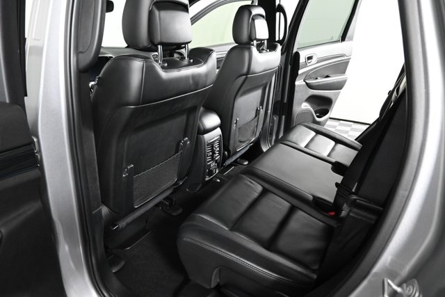 used 2020 Jeep Grand Cherokee car, priced at $23,454