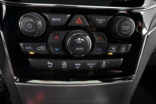 used 2020 Jeep Grand Cherokee car, priced at $23,454
