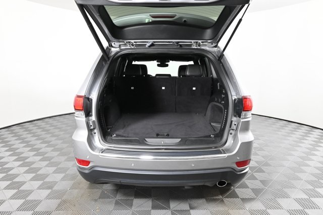 used 2020 Jeep Grand Cherokee car, priced at $23,454