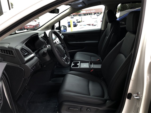 new 2026 Honda Odyssey car, priced at $45,775