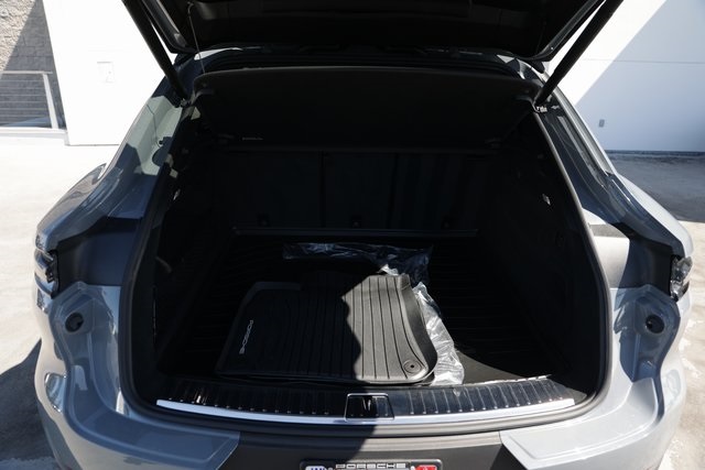 used 2024 Porsche Cayenne Coupe car, priced at $92,995
