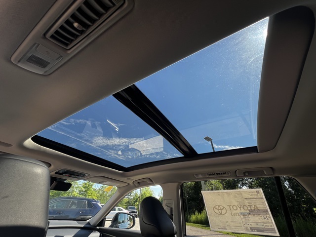 new 2025 Toyota Grand Highlander car, priced at $47,123