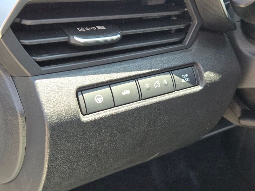 used 2021 Nissan Altima car, priced at $22,500