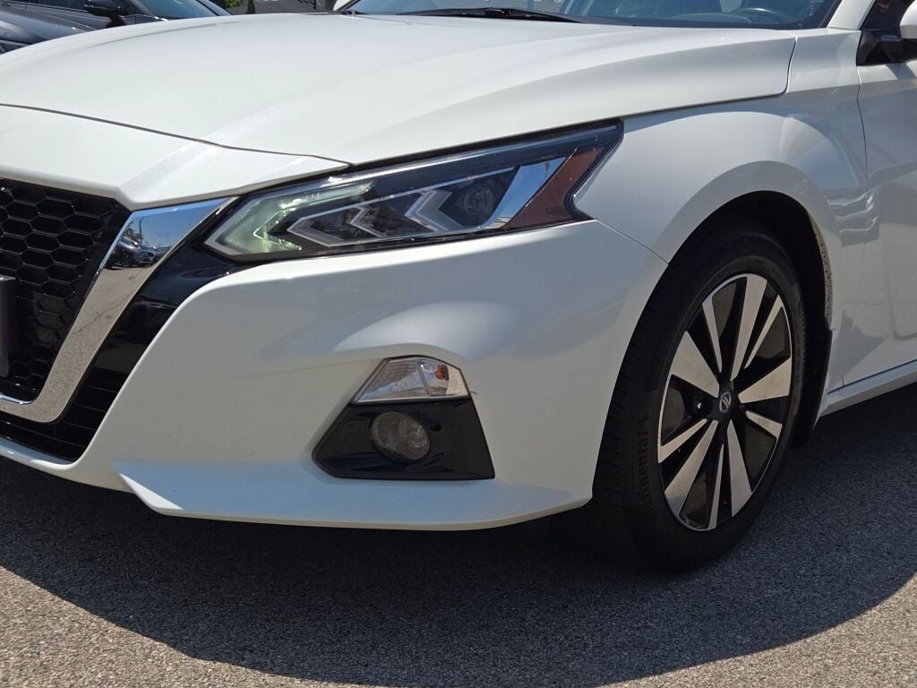 used 2021 Nissan Altima car, priced at $22,500