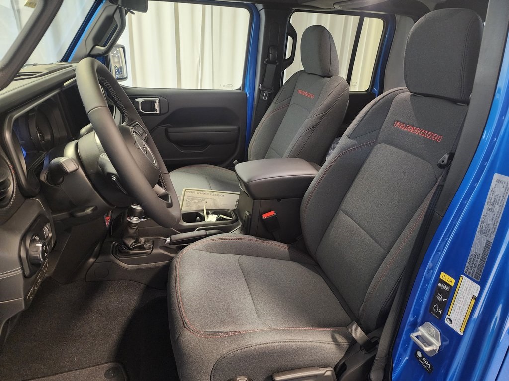 new 2025 Jeep Gladiator car, priced at $54,346