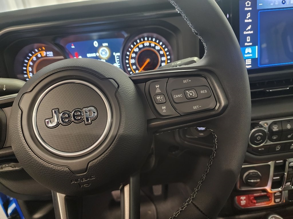 new 2025 Jeep Gladiator car, priced at $54,346