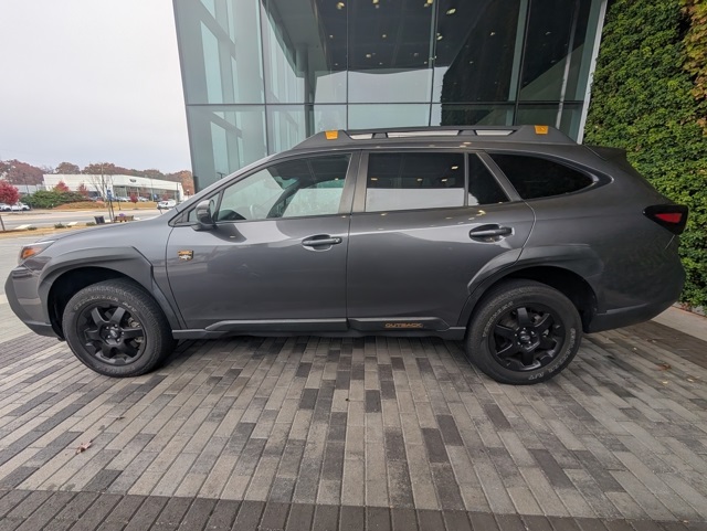 used 2022 Subaru Outback car, priced at $25,500