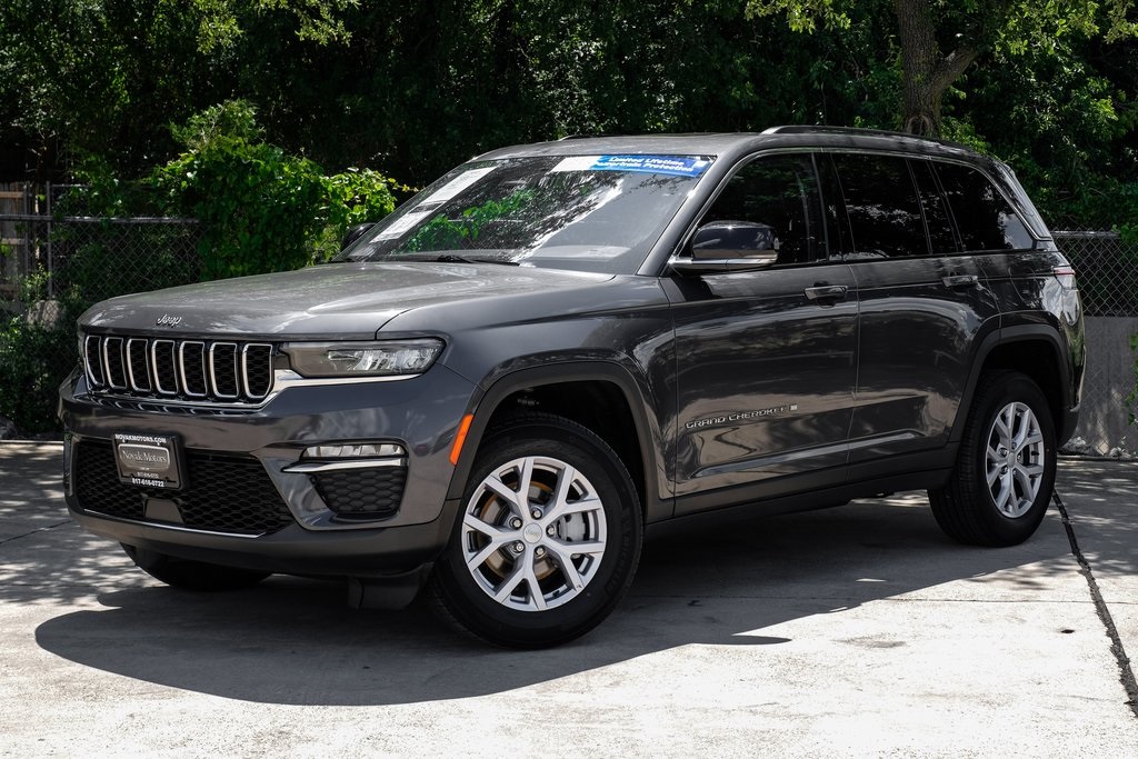 used 2022 Jeep Grand Cherokee car, priced at $30,327