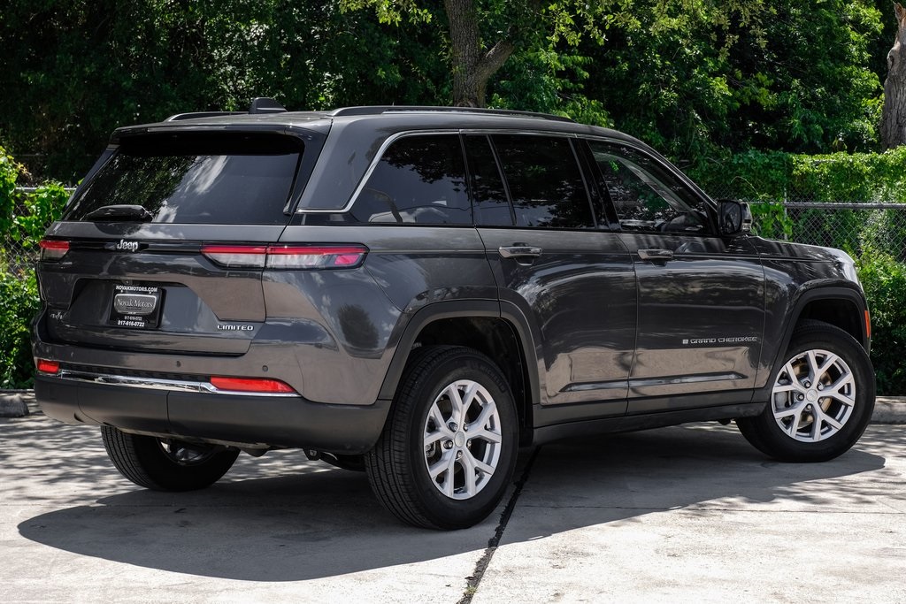 used 2022 Jeep Grand Cherokee car, priced at $30,327