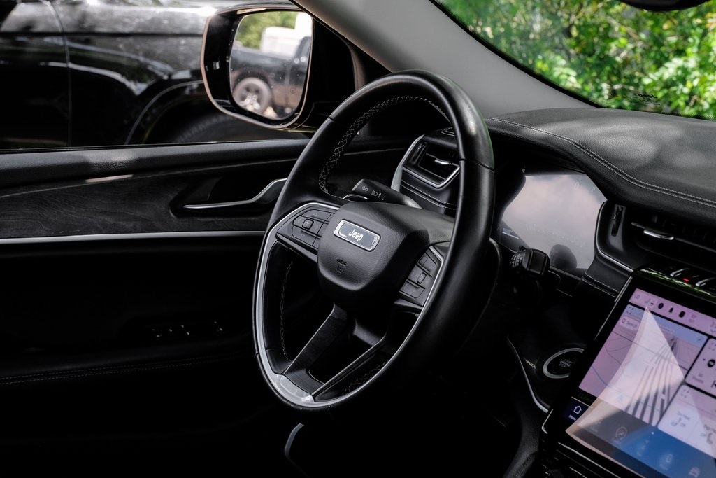 used 2022 Jeep Grand Cherokee car, priced at $30,327