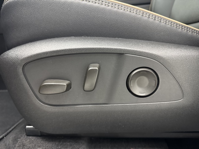 new 2026 Chevrolet Traverse car, priced at $57,490