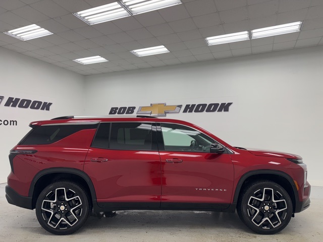 new 2026 Chevrolet Traverse car, priced at $57,490