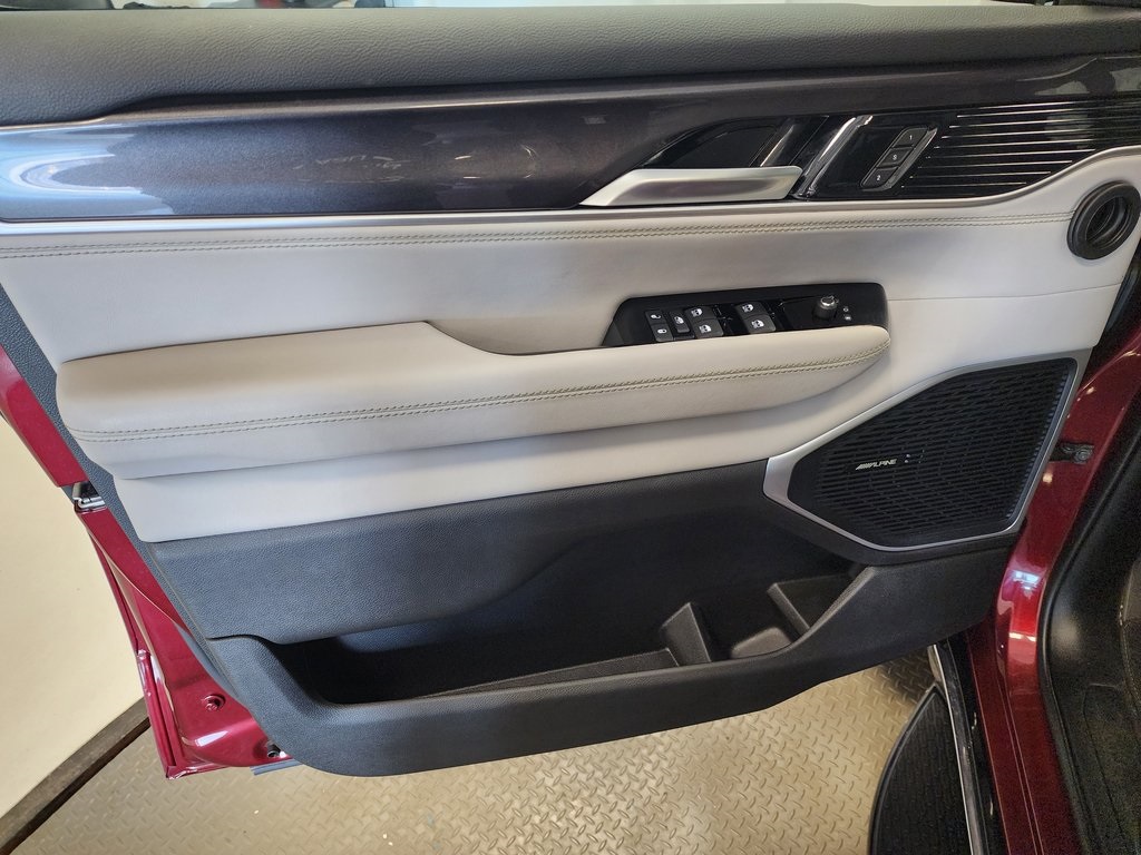 used 2024 Jeep Wagoneer car, priced at $54,800