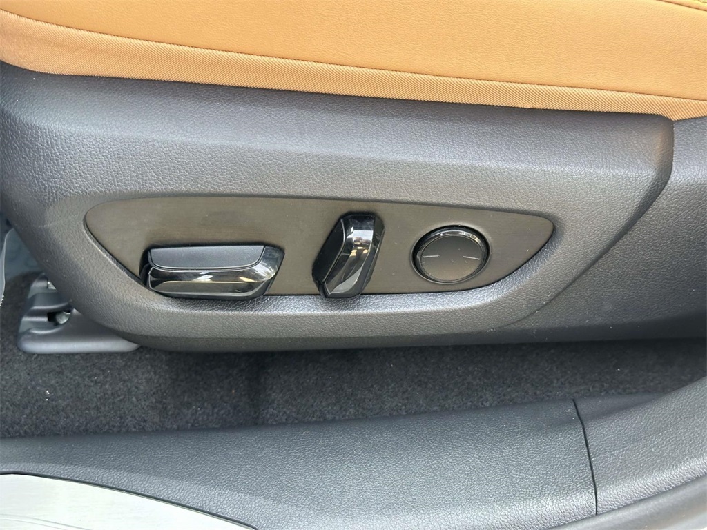 used 2025 Lexus RX car, priced at $54,295