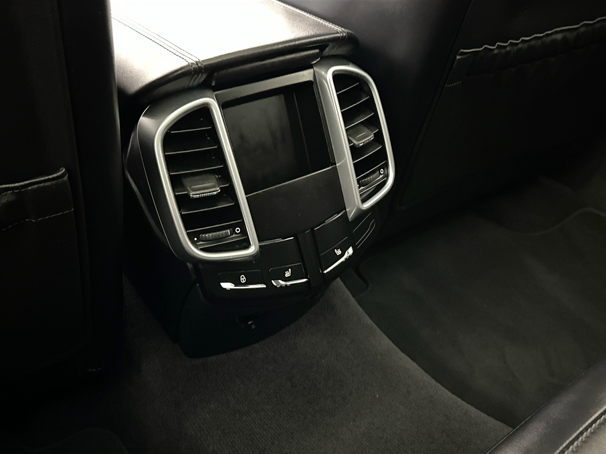 used 2015 Porsche Cayenne car, priced at $39,999