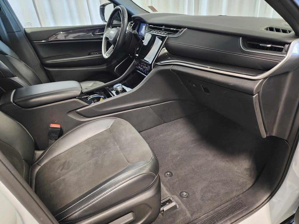 used 2022 Jeep Grand Cherokee car, priced at $29,715