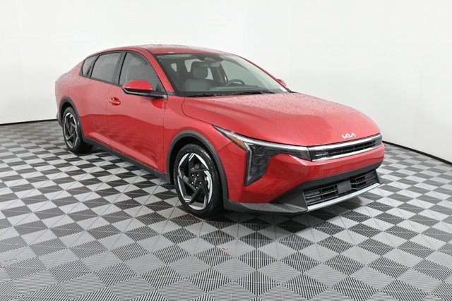 new 2025 Kia K4 car, priced at $26,013