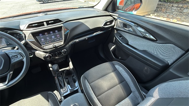 used 2022 Chevrolet TrailBlazer car, priced at $21,644