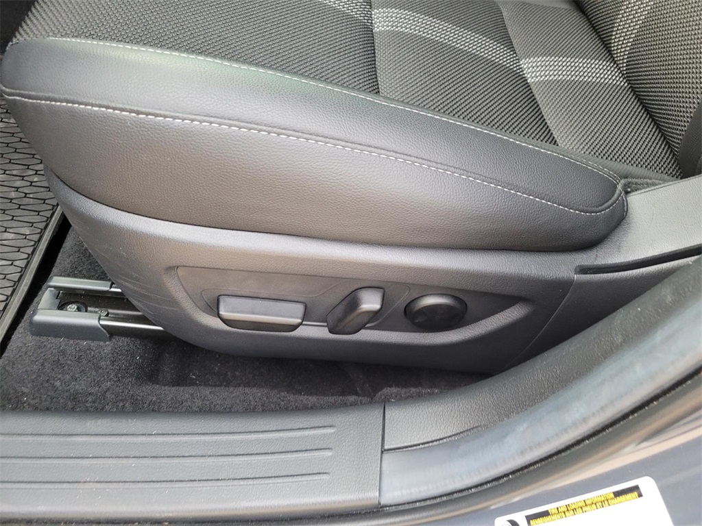 used 2025 Mazda CX-50 car, priced at $29,500