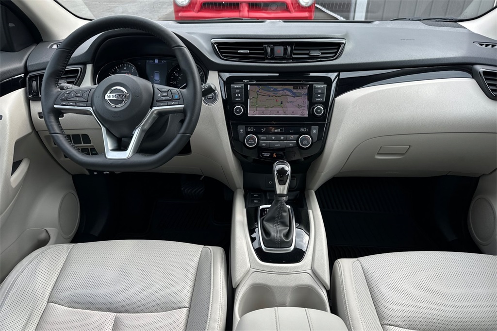 used 2022 Nissan Rogue Sport car, priced at $25,909