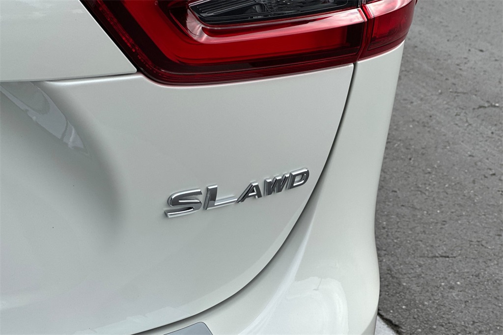 used 2022 Nissan Rogue Sport car, priced at $25,909