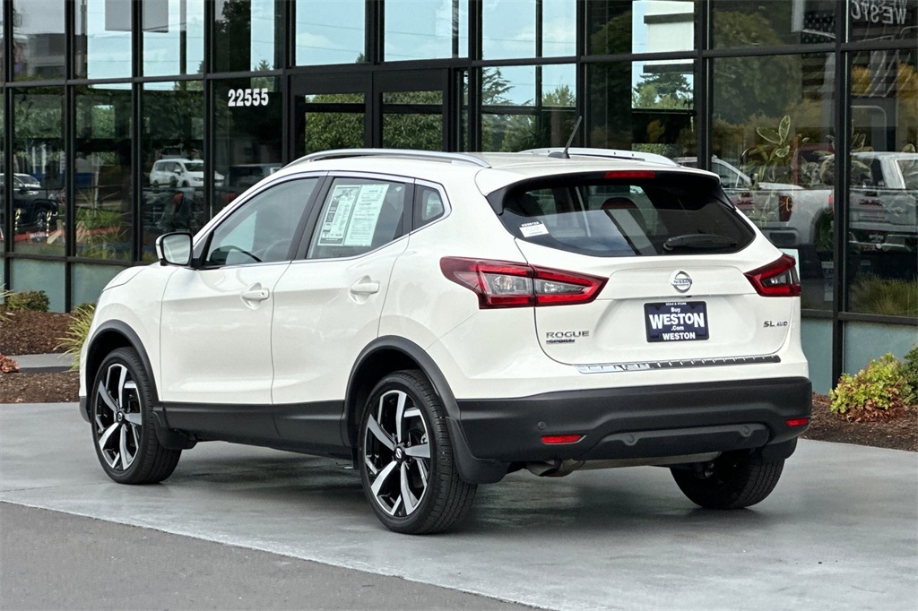 used 2022 Nissan Rogue Sport car, priced at $25,909