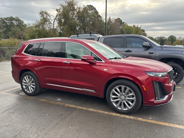 used 2021 Cadillac XT6 car, priced at $25,827