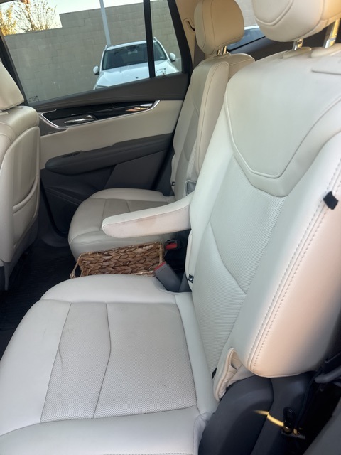 used 2021 Cadillac XT6 car, priced at $25,827