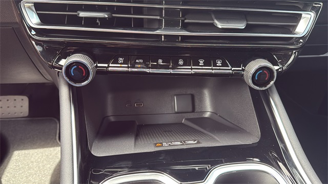 new 2026 Chevrolet Traverse car, priced at $59,720